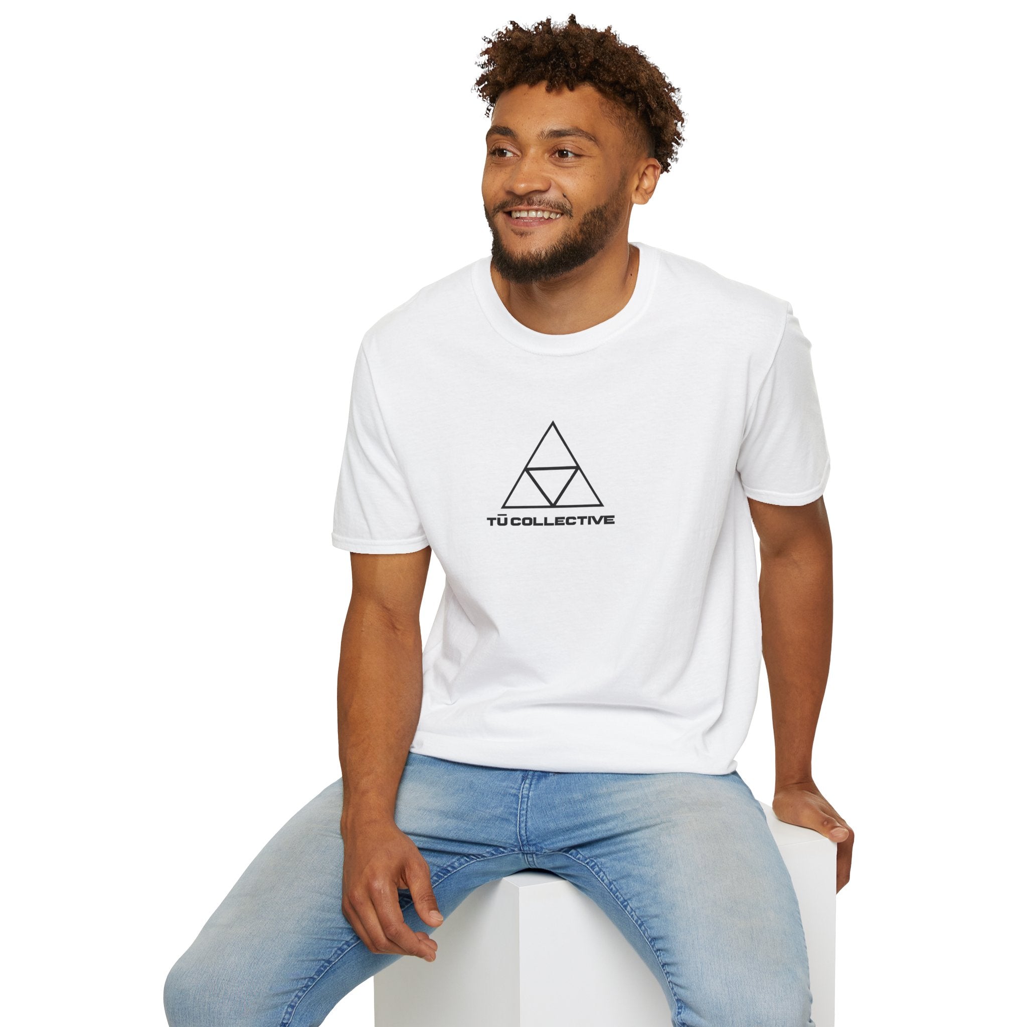 Tū Collective Essentials White Tee